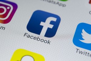 Facebook to woo marketers with Messenger, Instagram and WhatsApp integration