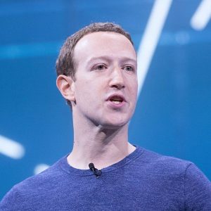 Zuckerberg defends Facebook with 1,000-word Wall Street Journal op-ed