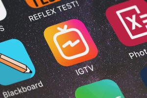Instagram drops IGTV button, public speaking tips from MLK, and how consumers get news from social media
