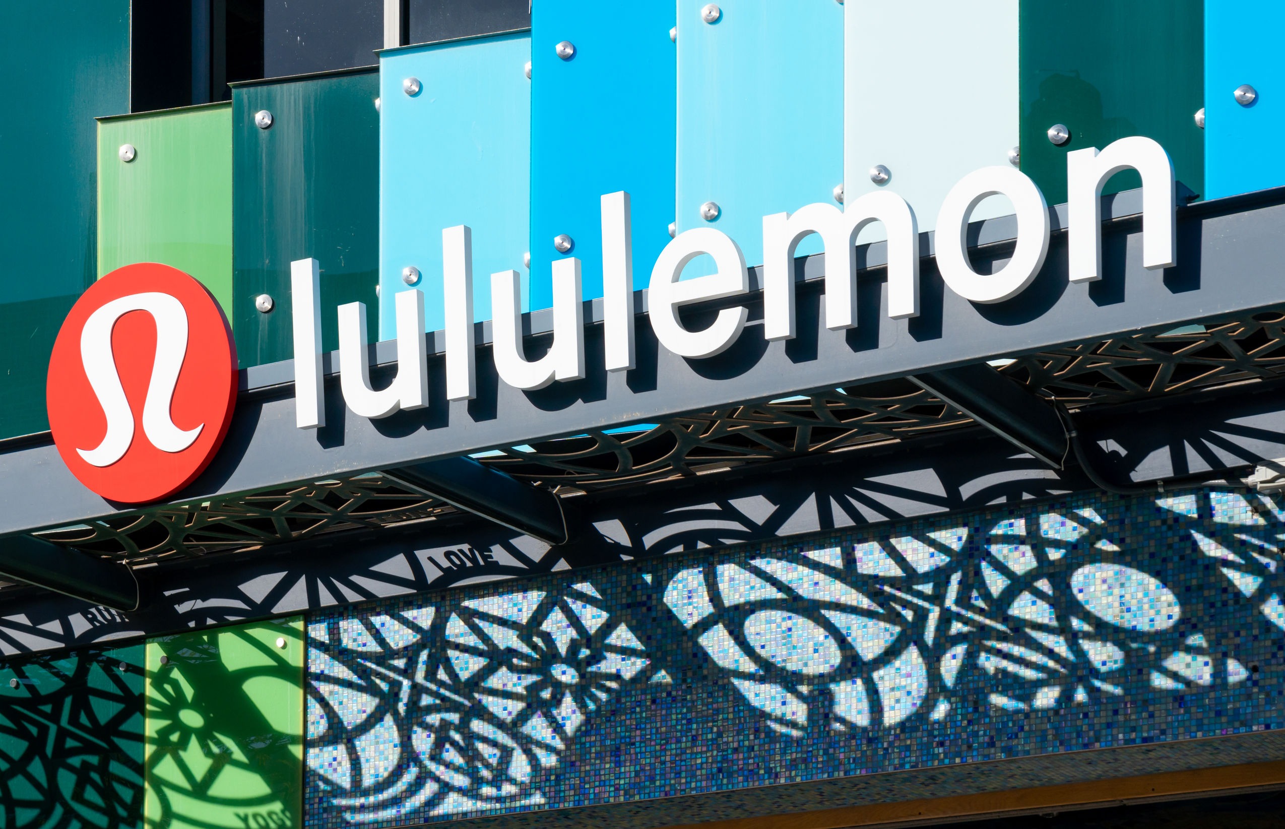 Best Lululemon store in NJ? : r/lululemon
