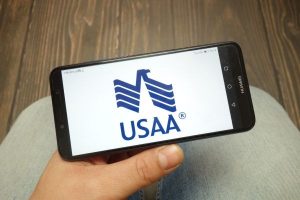 How USAA used Snapchat’s AR Lens to engage the public for Memorial Day