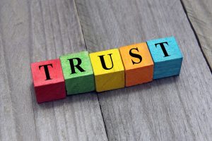 8 trust indicators to look for in the media you pitch