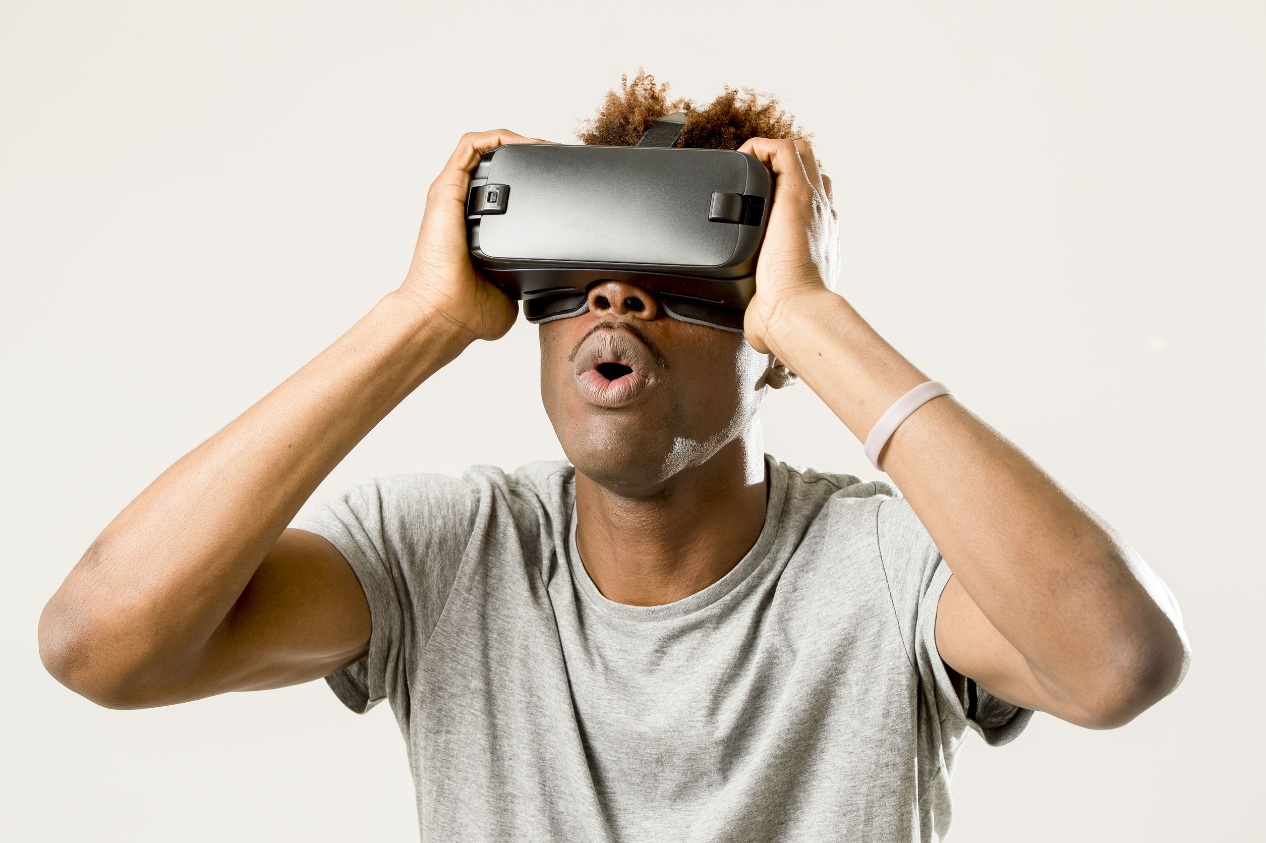 virtual-reality-experiential-tech