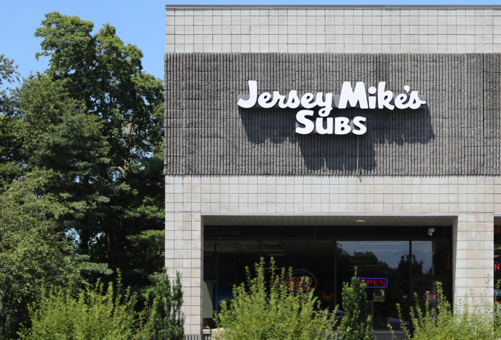 The Daily Scoop: A too-good deal with Keith Lee, Jersey Mike’s leads to DoorDash chaos