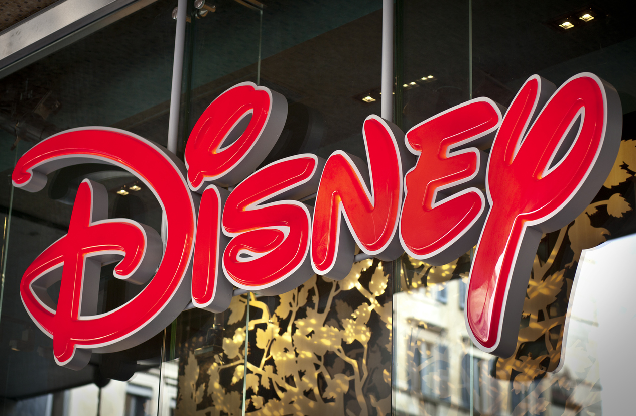 Disney Logo On Shop Window (The Scoop: Disney allows lawsuit to go ahead after social media backlash)