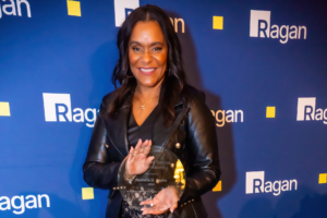 ‘An influencer to the influencers’: Richelle Payne honored with Ragan’s Outstanding Service to the Industry Award