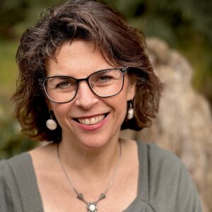 Jennifer R. Levin, PhD, LMFT, FT
