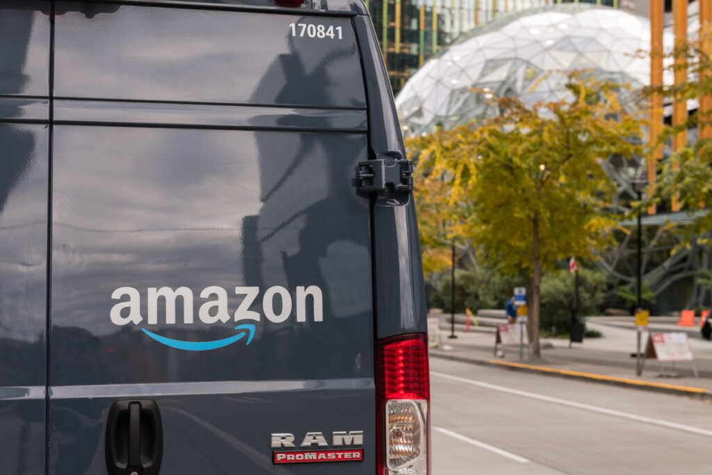The Scoop: Amazon clarifies tariff pricing report after Bezos’ ‘good guy’ call with Trump
